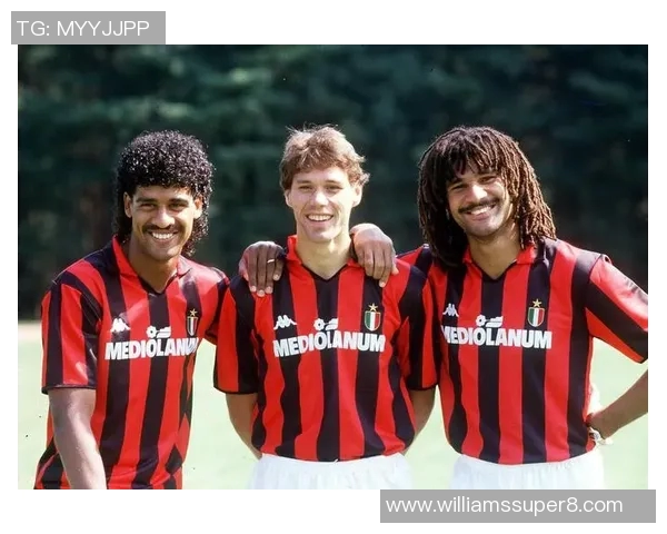 历届荷兰足球明星风采回顾与成就分析 历届荷兰足球明星风采回顾与成就分析