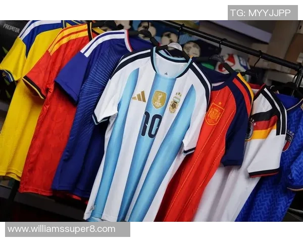 足球明星战衣的魅力与风格解析探讨各大球星的个性化球衣设计与文化影响 足球明星战衣的魅力与风格解析探讨各大球星的个性化球衣设计与文化影响