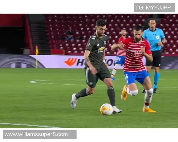 足球明星特拉赫的传奇职业生涯与场外生活揭秘 足球明星特拉赫的传奇职业生涯与场外生活揭秘