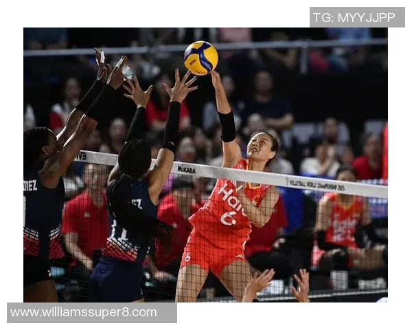 世锦赛点评：重庆排球队的配合表现